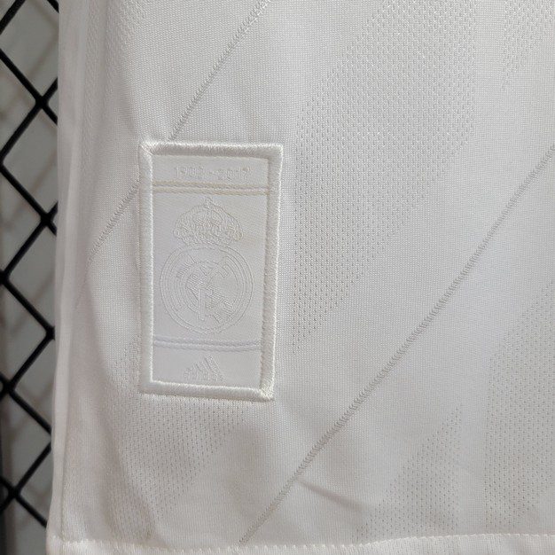 Retro Real Madrid 2017/18 Home Long Sleeve Jersey