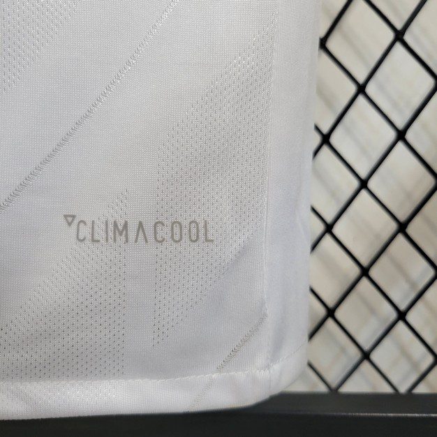 Retro Real Madrid 2017/18 Home Long Sleeve Jersey