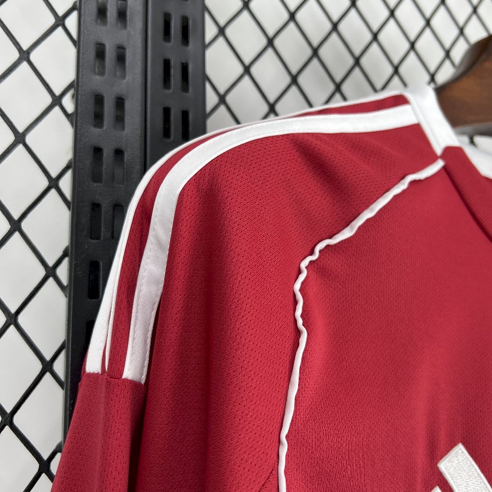 Liverpool 2025/26 Home Long Sleeve Jersey