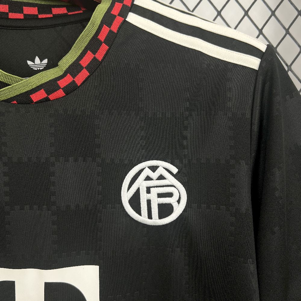 Bayern Munich 2025/26 Third Jersey