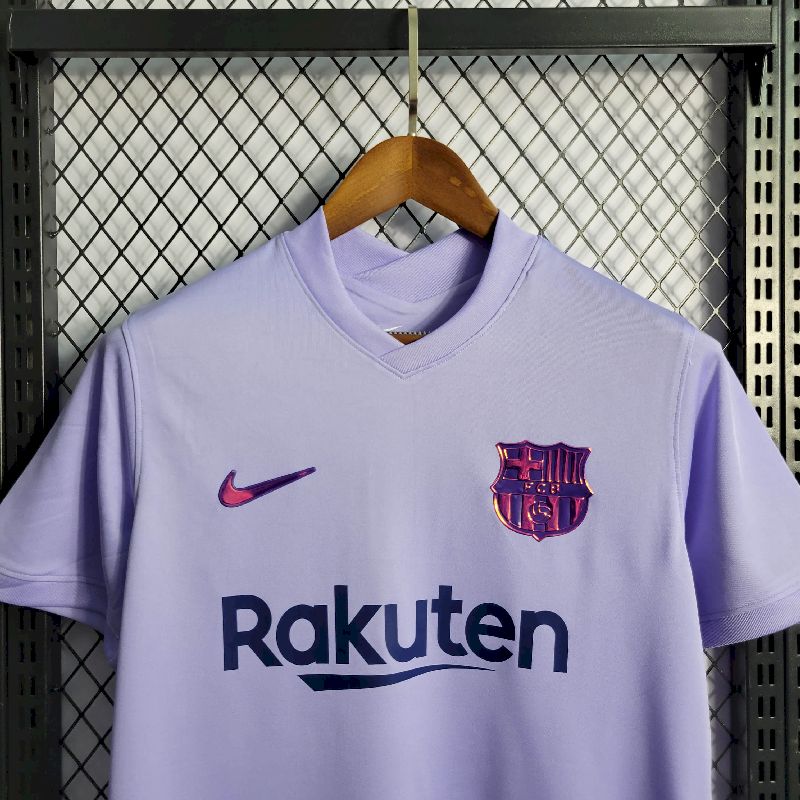 Retro Barcelona 2021/22 Away Jersey