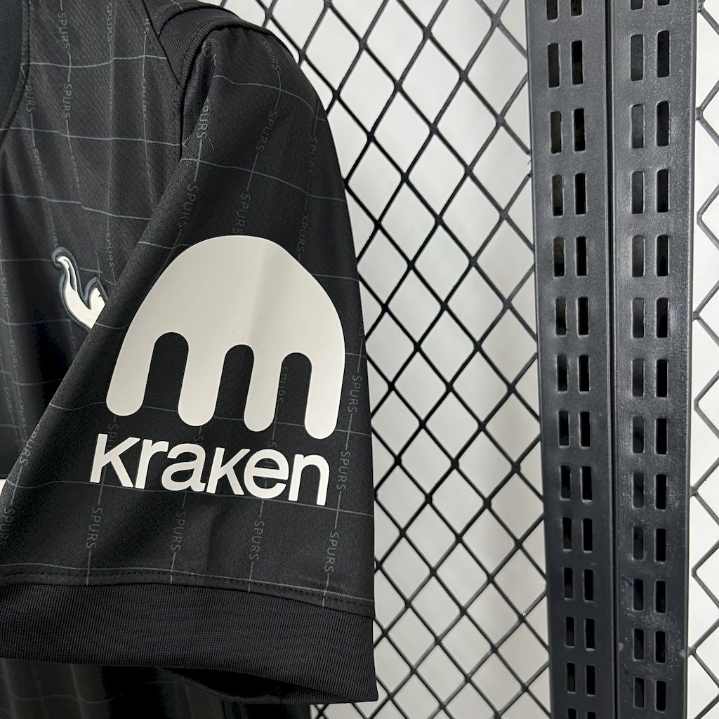 Tottenham Hotspur 2025/26 Away Jersey