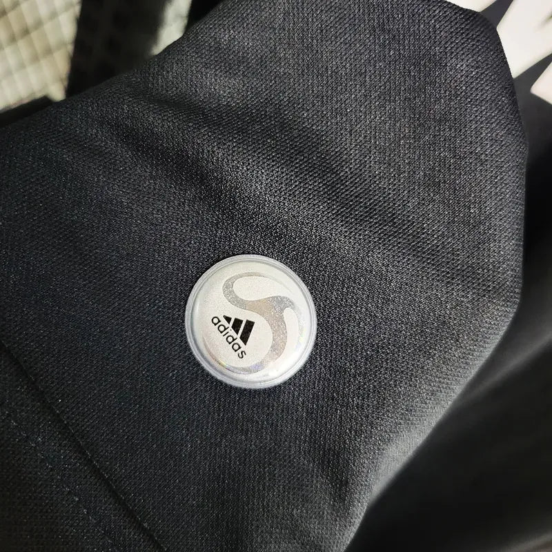 Retro Real Madrid 2008/09 Away Jersey